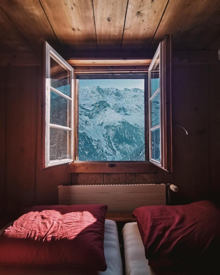 Mountain Hostel Gimmelwald Bagian luar foto