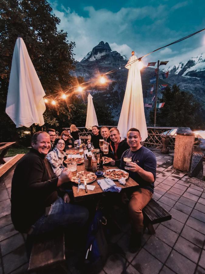 Mountain Hostel Gimmelwald Bagian luar foto