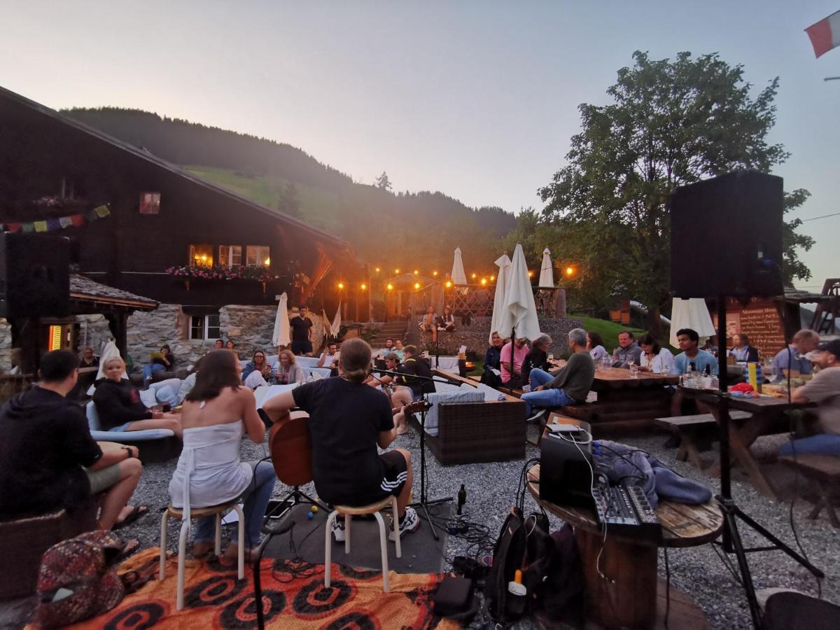 Mountain Hostel Gimmelwald Bagian luar foto